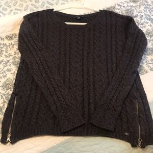 😍 American Eagle sweater sz S